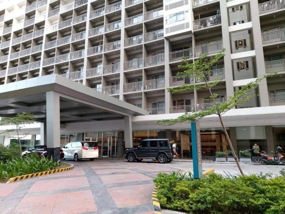 Sabina'S One Bedroom Condo At Shore Tower C 马尼拉 外观 照片